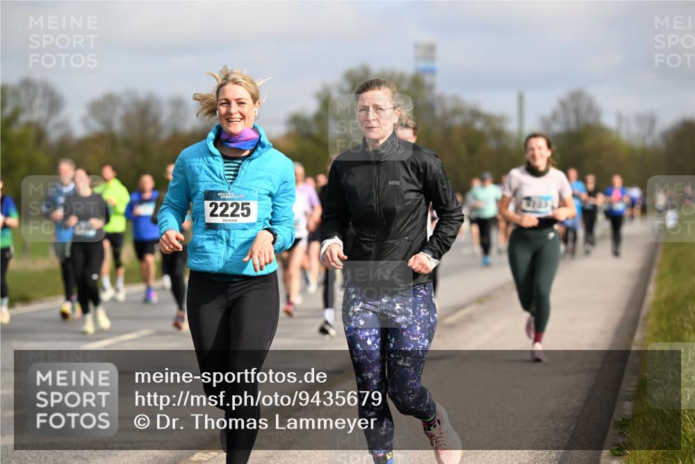 12.04.2026 - 45. Internationalen Wilhelmsburger Insellauf Dr. Thomas Lammeyer http://msf.ph/oto/9435679 12.04.2026 09:25:21 Laufen 2225 meine-sportfotos.de