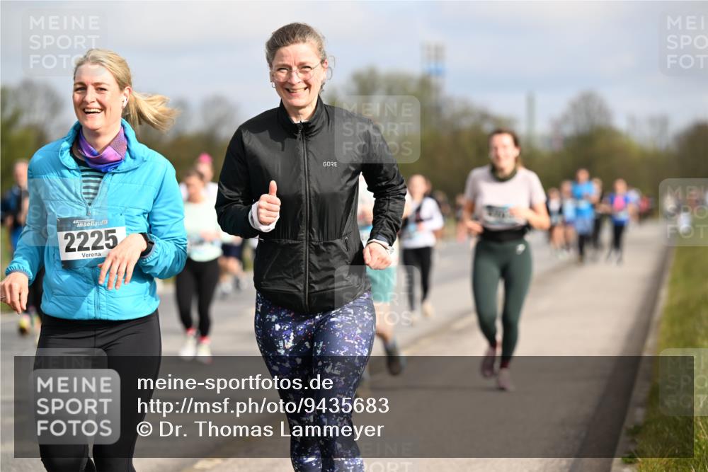 12.04.2026 - 45. Internationalen Wilhelmsburger Insellauf Dr. Thomas Lammeyer http://msf.ph/oto/9435683 12.04.2026 09:25:22 Laufen 45, 2225 meine-sportfotos.de