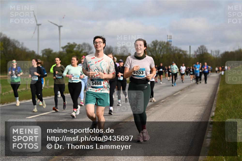 12.04.2026 - 45. Internationalen Wilhelmsburger Insellauf Dr. Thomas Lammeyer http://msf.ph/oto/9435697 12.04.2026 09:25:24 Laufen 2699, 3009, 2590, 5468, 48, 5703 meine-sportfotos.de