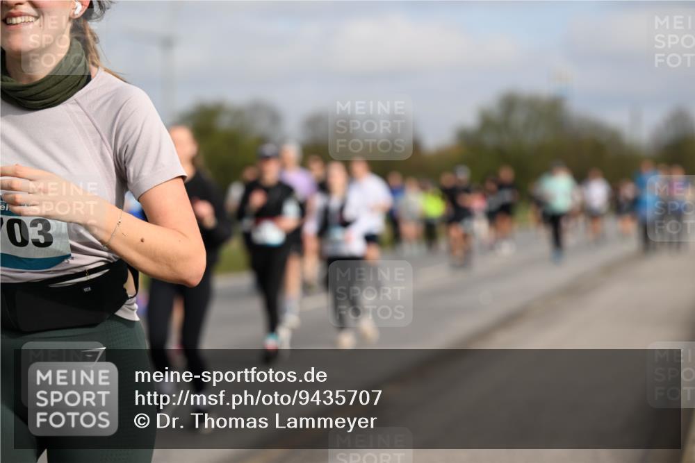 12.04.2026 - 45. Internationalen Wilhelmsburger Insellauf Dr. Thomas Lammeyer http://msf.ph/oto/9435707 12.04.2026 09:25:26 Laufen 03 meine-sportfotos.de