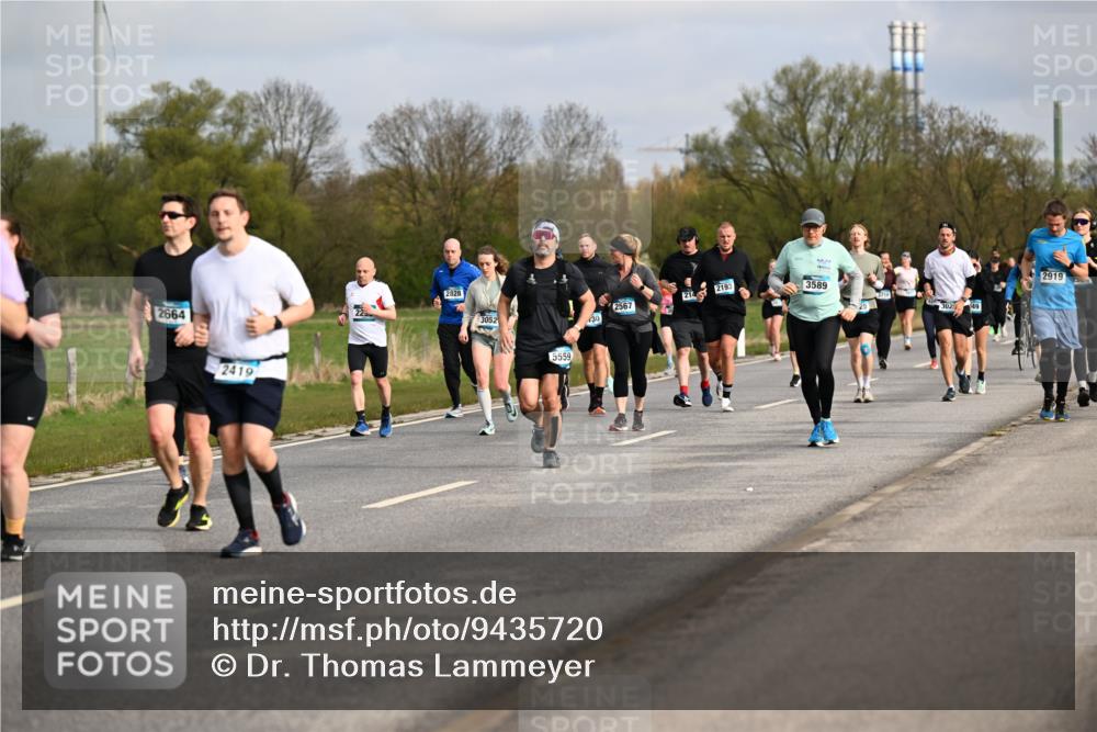 12.04.2026 - 45. Internationalen Wilhelmsburger Insellauf Dr. Thomas Lammeyer http://msf.ph/oto/9435720 12.04.2026 09:25:28 Laufen 2664, 2419, 2828, 3052, 5559, 2193, 3589, 3716, 2567, 302149, 2919 meine-sportfotos.de