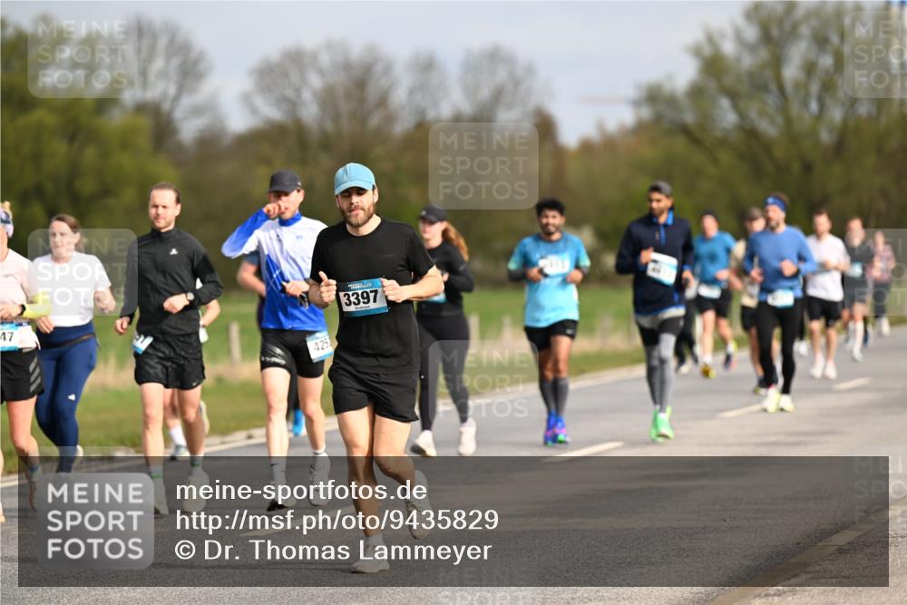 12.04.2026 - 45. Internationalen Wilhelmsburger Insellauf Dr. Thomas Lammeyer http://msf.ph/oto/9435829 12.04.2026 09:25:47 Laufen 47, 425, 3397 meine-sportfotos.de