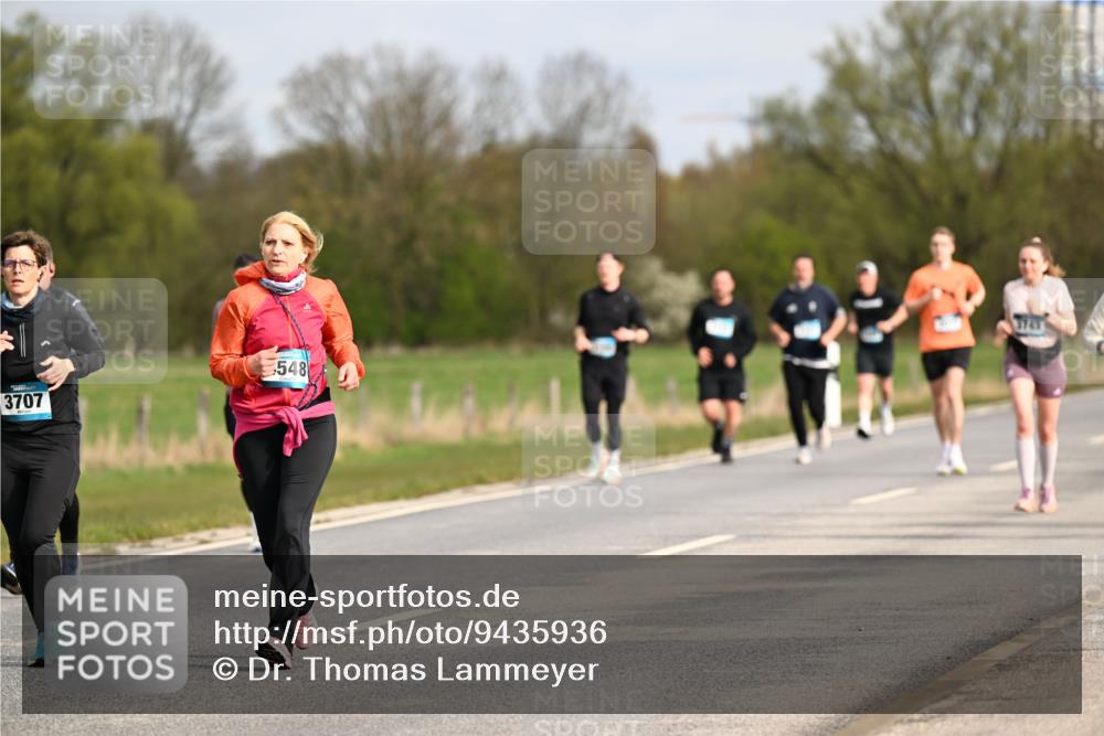 12.04.2026 - 45. Internationalen Wilhelmsburger Insellauf Dr. Thomas Lammeyer http://msf.ph/oto/9435936 12.04.2026 09:26:08 Laufen 3707, 548 meine-sportfotos.de