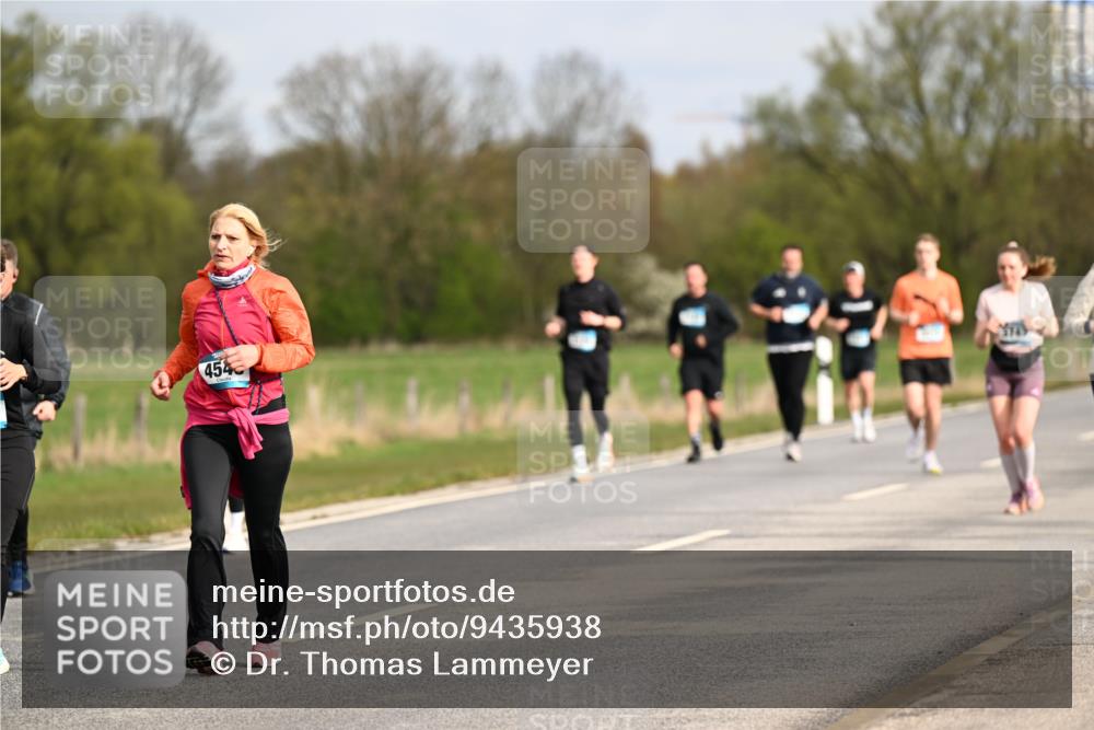 12.04.2026 - 45. Internationalen Wilhelmsburger Insellauf Dr. Thomas Lammeyer http://msf.ph/oto/9435938 12.04.2026 09:26:08 Laufen 4454 meine-sportfotos.de