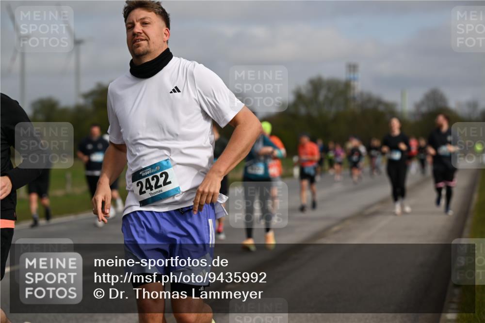 12.04.2026 - 45. Internationalen Wilhelmsburger Insellauf Dr. Thomas Lammeyer http://msf.ph/oto/9435992 12.04.2026 09:26:20 Laufen 2422 meine-sportfotos.de