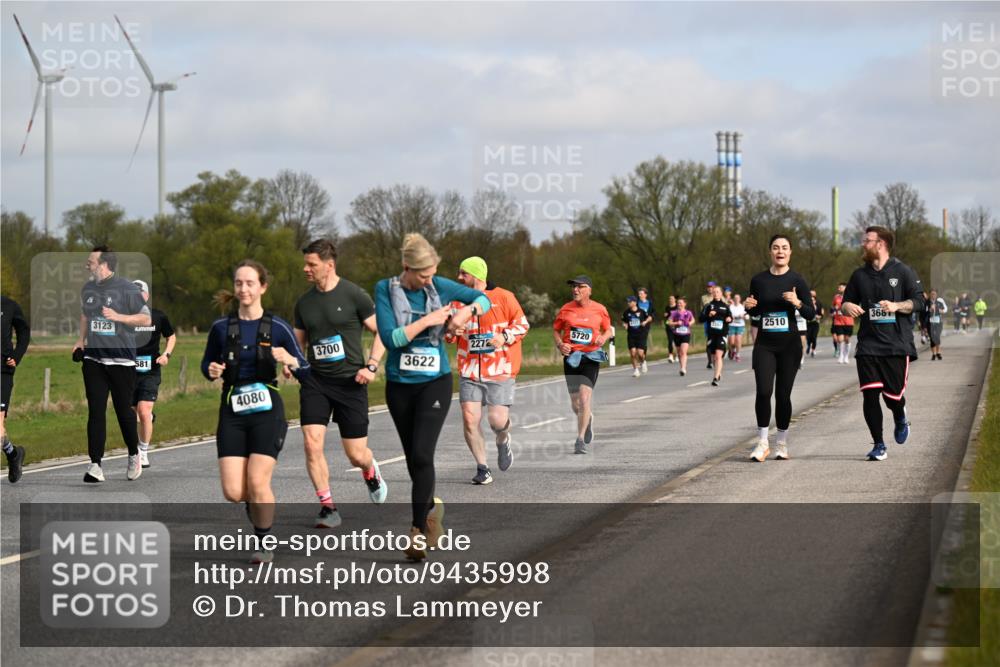 12.04.2026 - 45. Internationalen Wilhelmsburger Insellauf Dr. Thomas Lammeyer http://msf.ph/oto/9435998 12.04.2026 09:26:21 Laufen 3123, 581, 4080, 3700, 368, 2510, 5720, 2272, 3622 meine-sportfotos.de