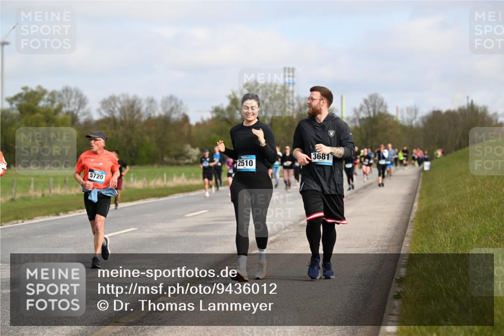 12.04.2026 - 45. Internationalen Wilhelmsburger Insellauf Dr. Thomas Lammeyer http://msf.ph/oto/9436012 12.04.2026 09:26:24 Laufen 5720, 2510, 3681 meine-sportfotos.de