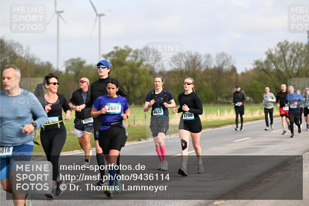 12.04.2026 - 45. Internationalen Wilhelmsburger Insellauf Dr. Thomas Lammeyer http://msf.ph/oto/9436114 12.04.2026 09:26:45 Laufen 5816, 2601, 620, 3202, 4633, 5700, 4068, 2999 meine-sportfotos.de