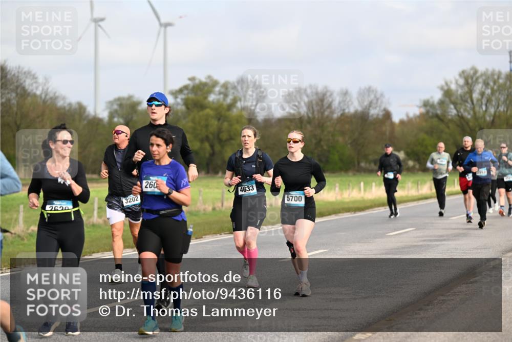 12.04.2026 - 45. Internationalen Wilhelmsburger Insellauf Dr. Thomas Lammeyer http://msf.ph/oto/9436116 12.04.2026 09:26:45 Laufen 2620, 3202, 260, 4633, 5700, 2993 meine-sportfotos.de