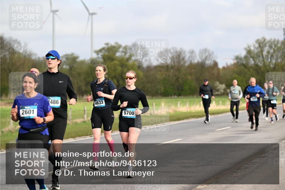 12.04.2026 - 45. Internationalen Wilhelmsburger Insellauf Dr. Thomas Lammeyer http://msf.ph/oto/9436123 12.04.2026 09:26:46 Laufen 2601, 2486, 4633, 5700 meine-sportfotos.de