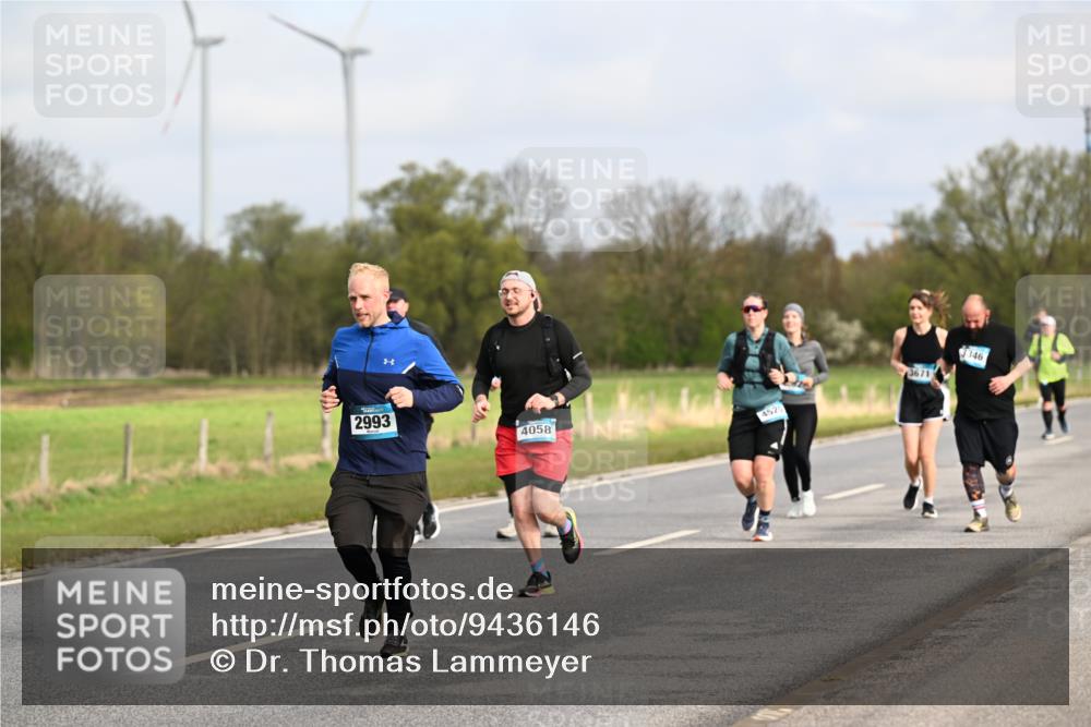 12.04.2026 - 45. Internationalen Wilhelmsburger Insellauf Dr. Thomas Lammeyer http://msf.ph/oto/9436146 12.04.2026 09:26:52 Laufen 2993, 4058, 4520, 3671, 346 meine-sportfotos.de