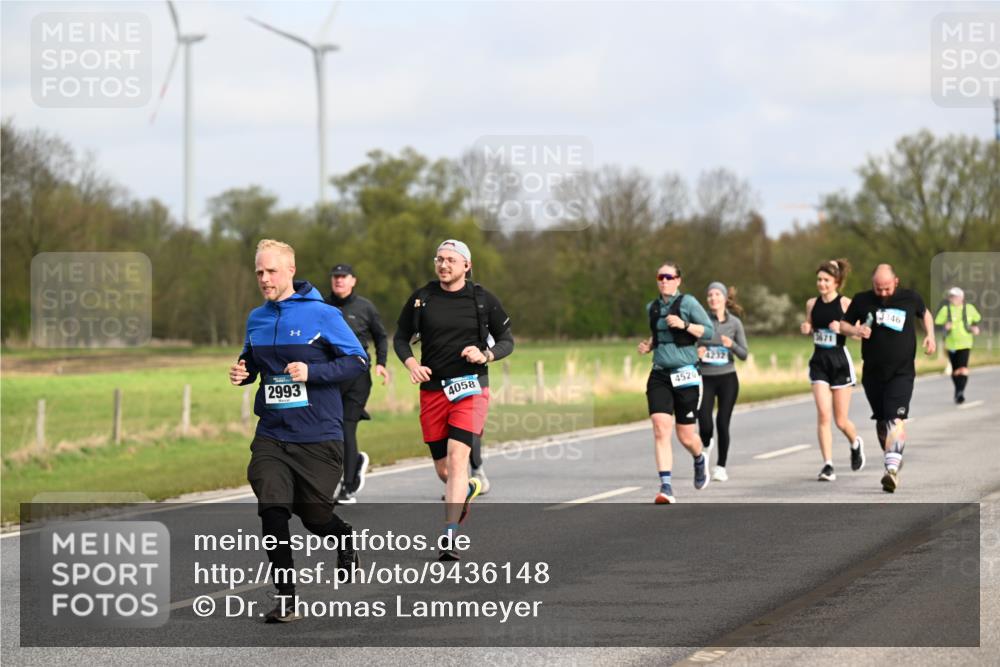 12.04.2026 - 45. Internationalen Wilhelmsburger Insellauf Dr. Thomas Lammeyer http://msf.ph/oto/9436148 12.04.2026 09:26:52 Laufen 2993, 4058, 4520, 4232, 671, 3346 meine-sportfotos.de