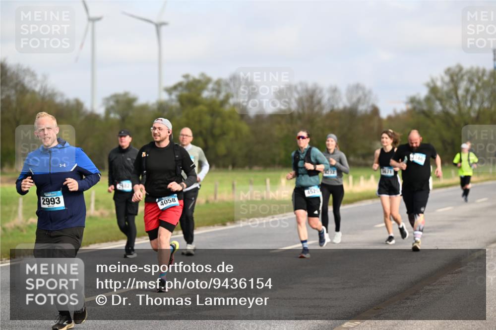 12.04.2026 - 45. Internationalen Wilhelmsburger Insellauf Dr. Thomas Lammeyer http://msf.ph/oto/9436154 12.04.2026 09:26:53 Laufen 2993, 4058, 4520, 3671 meine-sportfotos.de