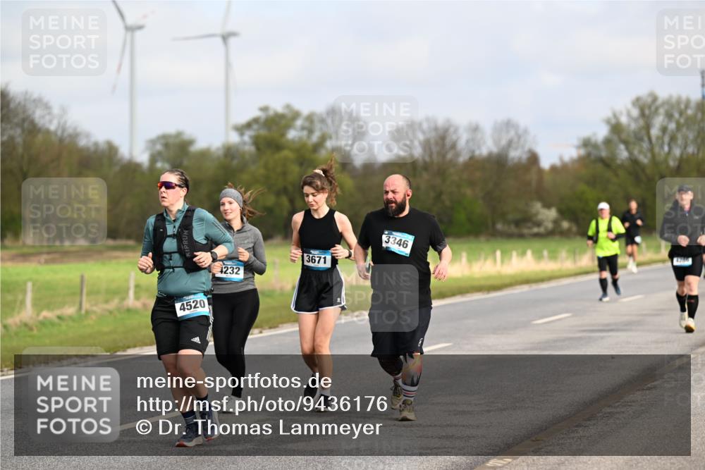 12.04.2026 - 45. Internationalen Wilhelmsburger Insellauf Dr. Thomas Lammeyer http://msf.ph/oto/9436176 12.04.2026 09:26:56 Laufen 4520, 4232, 3671, 3346 meine-sportfotos.de