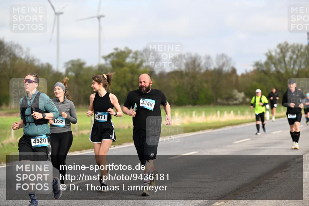12.04.2026 - 45. Internationalen Wilhelmsburger Insellauf Dr. Thomas Lammeyer http://msf.ph/oto/9436181 12.04.2026 09:26:57 Laufen 4520, 4232, 3671, 3346 meine-sportfotos.de