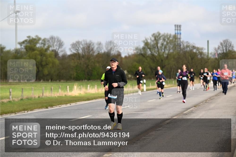 12.04.2026 - 45. Internationalen Wilhelmsburger Insellauf Dr. Thomas Lammeyer http://msf.ph/oto/9436194 12.04.2026 09:27:00 Laufen 4200 meine-sportfotos.de