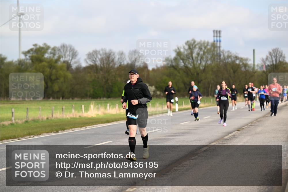 12.04.2026 - 45. Internationalen Wilhelmsburger Insellauf Dr. Thomas Lammeyer http://msf.ph/oto/9436195 12.04.2026 09:27:00 Laufen 4286 meine-sportfotos.de