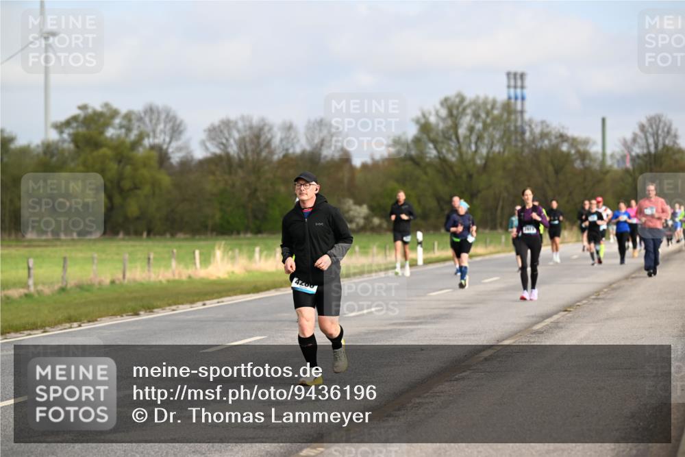 12.04.2026 - 45. Internationalen Wilhelmsburger Insellauf Dr. Thomas Lammeyer http://msf.ph/oto/9436196 12.04.2026 09:27:00 Laufen 4200 meine-sportfotos.de