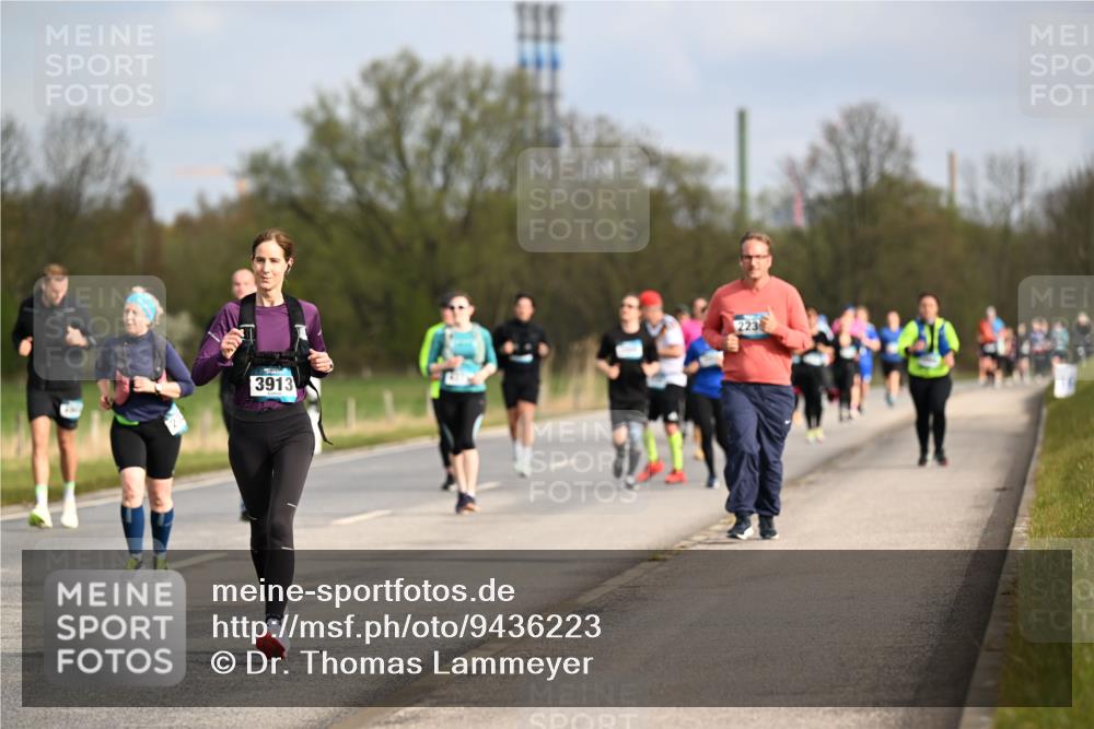 12.04.2026 - 45. Internationalen Wilhelmsburger Insellauf Dr. Thomas Lammeyer http://msf.ph/oto/9436223 12.04.2026 09:27:06 Laufen 3913, 223 meine-sportfotos.de