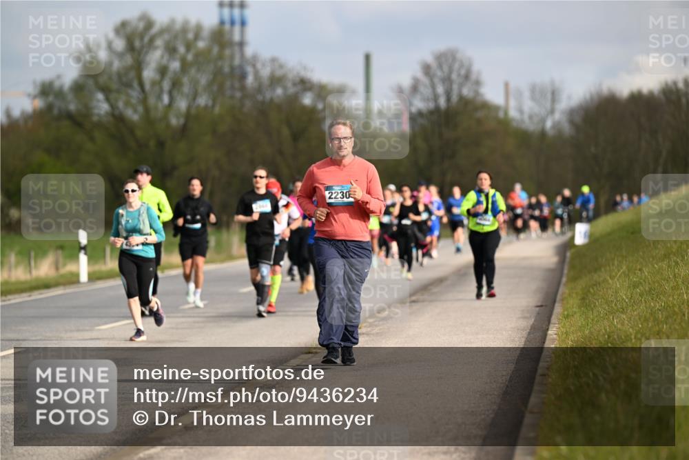 12.04.2026 - 45. Internationalen Wilhelmsburger Insellauf Dr. Thomas Lammeyer http://msf.ph/oto/9436234 12.04.2026 09:27:08 Laufen 2230 meine-sportfotos.de