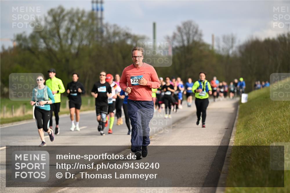 12.04.2026 - 45. Internationalen Wilhelmsburger Insellauf Dr. Thomas Lammeyer http://msf.ph/oto/9436240 12.04.2026 09:27:09 Laufen 223 meine-sportfotos.de