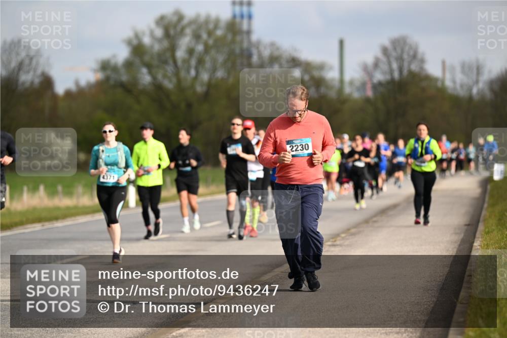 12.04.2026 - 45. Internationalen Wilhelmsburger Insellauf Dr. Thomas Lammeyer http://msf.ph/oto/9436247 12.04.2026 09:27:10 Laufen 4371, 2230 meine-sportfotos.de