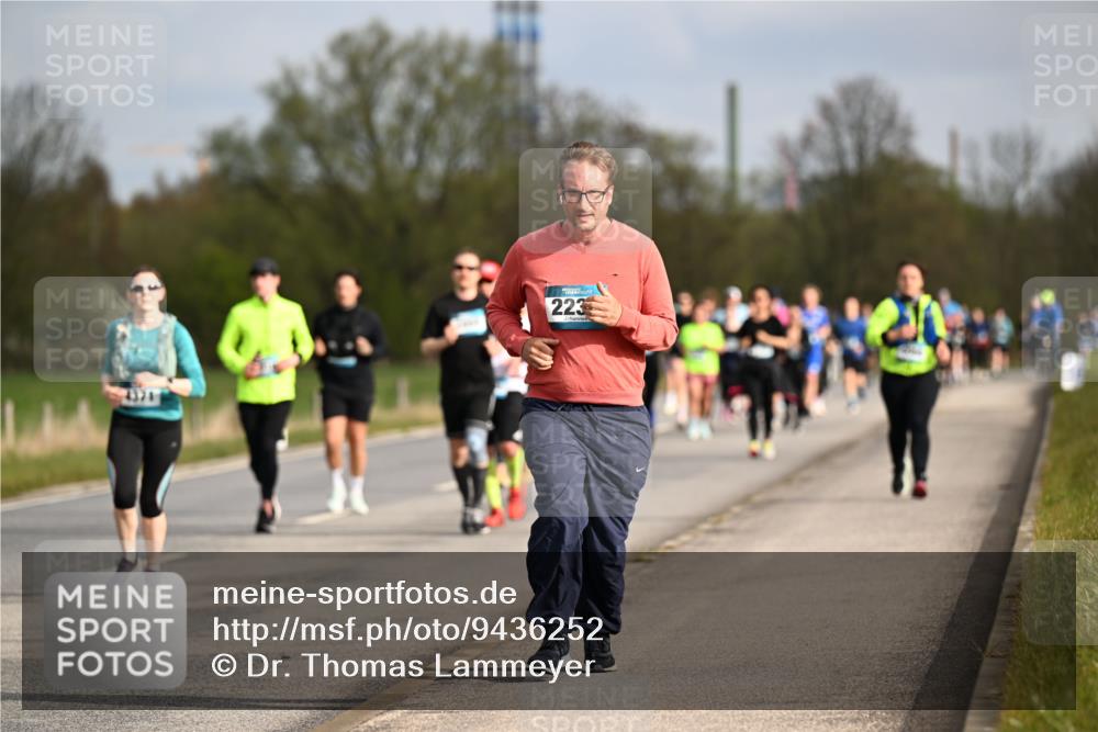 12.04.2026 - 45. Internationalen Wilhelmsburger Insellauf Dr. Thomas Lammeyer http://msf.ph/oto/9436252 12.04.2026 09:27:11 Laufen 223 meine-sportfotos.de
