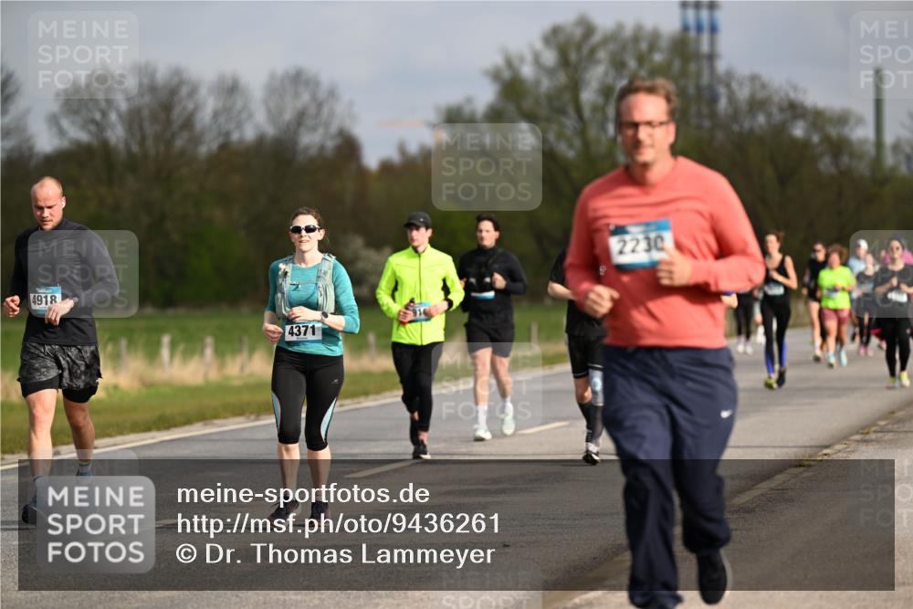 12.04.2026 - 45. Internationalen Wilhelmsburger Insellauf Dr. Thomas Lammeyer http://msf.ph/oto/9436261 12.04.2026 09:27:12 Laufen 4918, 4371, 2230 meine-sportfotos.de