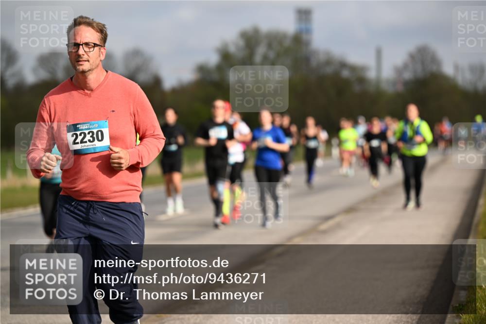 12.04.2026 - 45. Internationalen Wilhelmsburger Insellauf Dr. Thomas Lammeyer http://msf.ph/oto/9436271 12.04.2026 09:27:14 Laufen 2230 meine-sportfotos.de