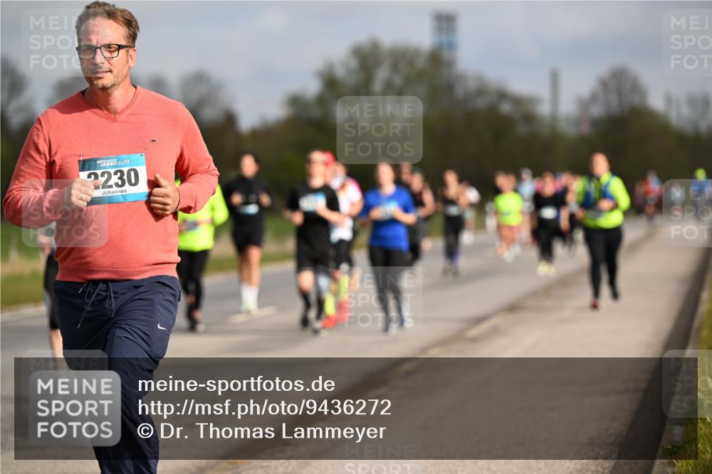 12.04.2026 - 45. Internationalen Wilhelmsburger Insellauf Dr. Thomas Lammeyer http://msf.ph/oto/9436272 12.04.2026 09:27:15 Laufen 2230 meine-sportfotos.de