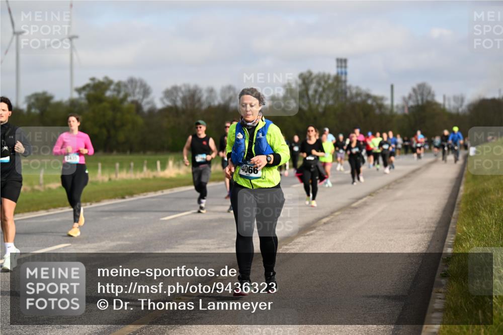 12.04.2026 - 45. Internationalen Wilhelmsburger Insellauf Dr. Thomas Lammeyer http://msf.ph/oto/9436323 12.04.2026 09:27:23 Laufen 2435, 4066 meine-sportfotos.de