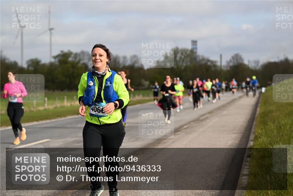 12.04.2026 - 45. Internationalen Wilhelmsburger Insellauf Dr. Thomas Lammeyer http://msf.ph/oto/9436333 12.04.2026 09:27:24 Laufen 4066 meine-sportfotos.de