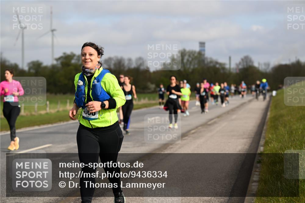 12.04.2026 - 45. Internationalen Wilhelmsburger Insellauf Dr. Thomas Lammeyer http://msf.ph/oto/9436334 12.04.2026 09:27:24 Laufen 3435, 4000 meine-sportfotos.de