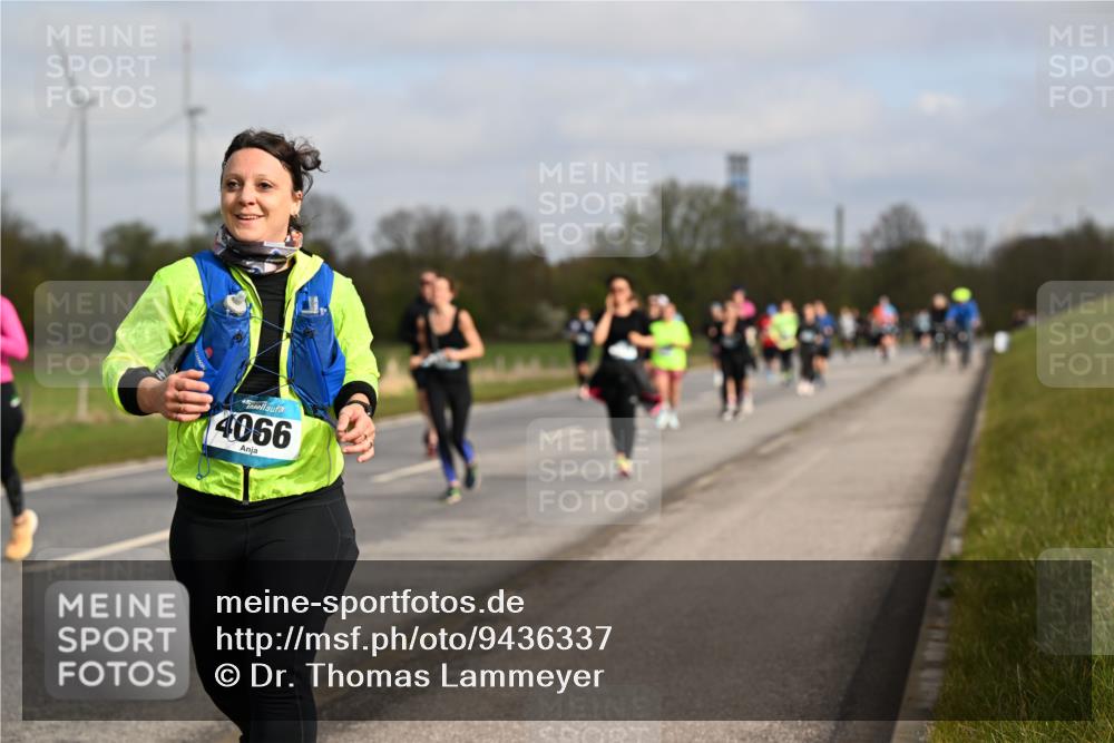 12.04.2026 - 45. Internationalen Wilhelmsburger Insellauf Dr. Thomas Lammeyer http://msf.ph/oto/9436337 12.04.2026 09:27:25 Laufen 45, 4066 meine-sportfotos.de