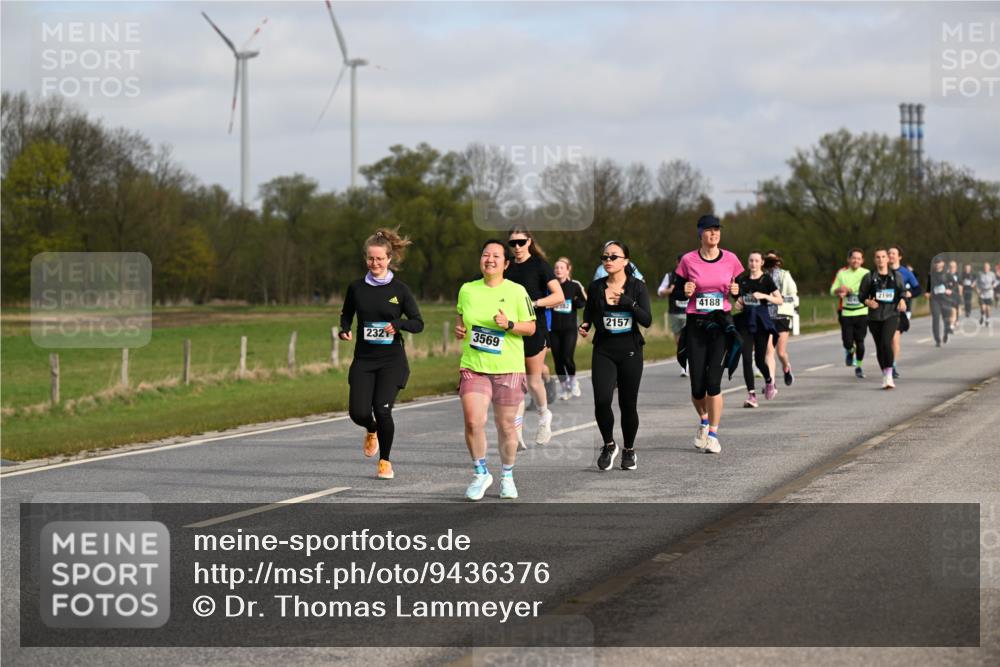 12.04.2026 - 45. Internationalen Wilhelmsburger Insellauf Dr. Thomas Lammeyer http://msf.ph/oto/9436376 12.04.2026 09:27:32 Laufen 2199, 4188, 2157, 232, 3569 meine-sportfotos.de