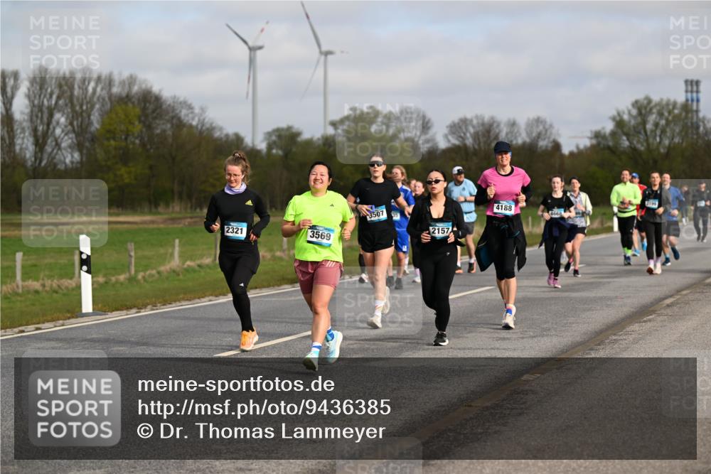 12.04.2026 - 45. Internationalen Wilhelmsburger Insellauf Dr. Thomas Lammeyer http://msf.ph/oto/9436385 12.04.2026 09:27:33 Laufen 3507, 2321, 3569, 2157, 4188, 4668, 2199 meine-sportfotos.de