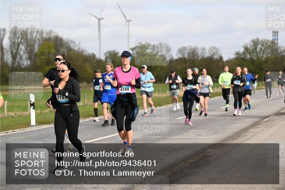12.04.2026 - 45. Internationalen Wilhelmsburger Insellauf Dr. Thomas Lammeyer http://msf.ph/oto/9436401 12.04.2026 09:27:36 Laufen 2157, 7, 4188, 466 meine-sportfotos.de