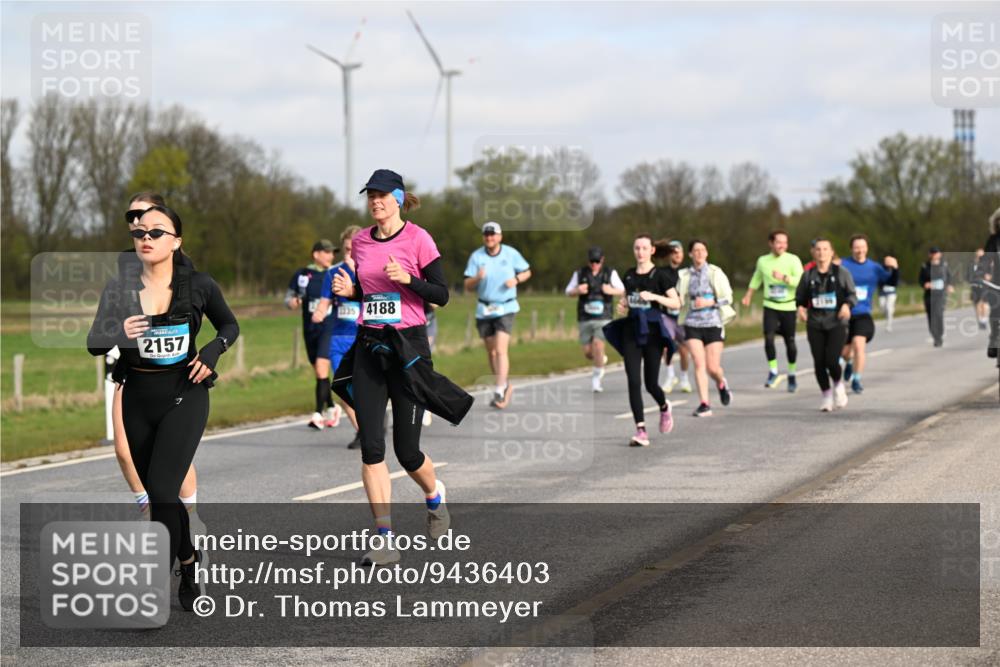 12.04.2026 - 45. Internationalen Wilhelmsburger Insellauf Dr. Thomas Lammeyer http://msf.ph/oto/9436403 12.04.2026 09:27:36 Laufen 4188, 2157 meine-sportfotos.de