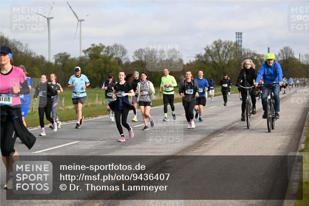 12.04.2026 - 45. Internationalen Wilhelmsburger Insellauf Dr. Thomas Lammeyer http://msf.ph/oto/9436407 12.04.2026 09:27:37 Laufen 188, 3092, 2686, 466, 2240, 41, 2199 meine-sportfotos.de