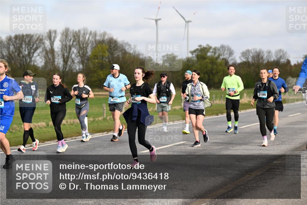 12.04.2026 - 45. Internationalen Wilhelmsburger Insellauf Dr. Thomas Lammeyer http://msf.ph/oto/9436418 12.04.2026 09:27:39 Laufen 3, 5, 3092, 46, 2686, 3383, 3382, 55, 2240, 2199 meine-sportfotos.de