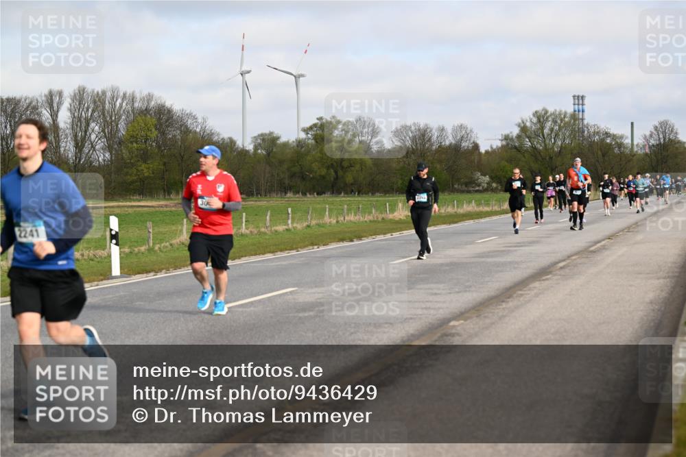 12.04.2026 - 45. Internationalen Wilhelmsburger Insellauf Dr. Thomas Lammeyer http://msf.ph/oto/9436429 12.04.2026 09:27:44 Laufen 2241, 30 meine-sportfotos.de