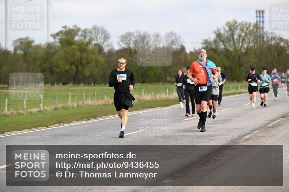 12.04.2026 - 45. Internationalen Wilhelmsburger Insellauf Dr. Thomas Lammeyer http://msf.ph/oto/9436455 12.04.2026 09:27:49 Laufen 4204, 3633, 208 meine-sportfotos.de