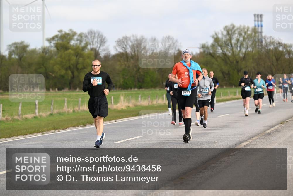 12.04.2026 - 45. Internationalen Wilhelmsburger Insellauf Dr. Thomas Lammeyer http://msf.ph/oto/9436458 12.04.2026 09:27:50 Laufen 04, 3633, 2208 meine-sportfotos.de