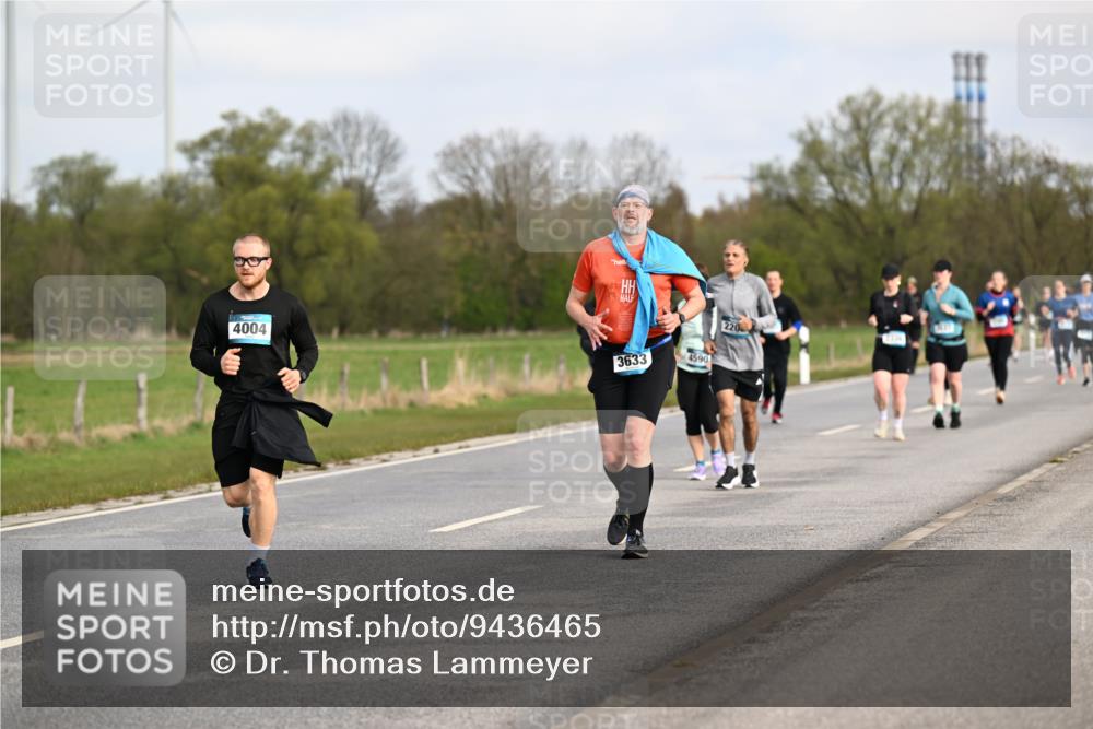 12.04.2026 - 45. Internationalen Wilhelmsburger Insellauf Dr. Thomas Lammeyer http://msf.ph/oto/9436465 12.04.2026 09:27:51 Laufen 4004, 3633, 4590, 220 meine-sportfotos.de
