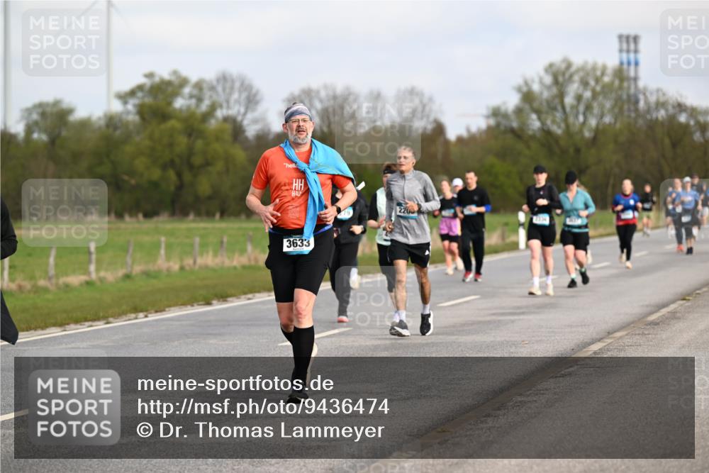 12.04.2026 - 45. Internationalen Wilhelmsburger Insellauf Dr. Thomas Lammeyer http://msf.ph/oto/9436474 12.04.2026 09:27:52 Laufen 2203, 3633 meine-sportfotos.de