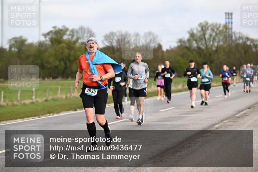12.04.2026 - 45. Internationalen Wilhelmsburger Insellauf Dr. Thomas Lammeyer http://msf.ph/oto/9436477 12.04.2026 09:27:53 Laufen 3633, 2279, 208 meine-sportfotos.de