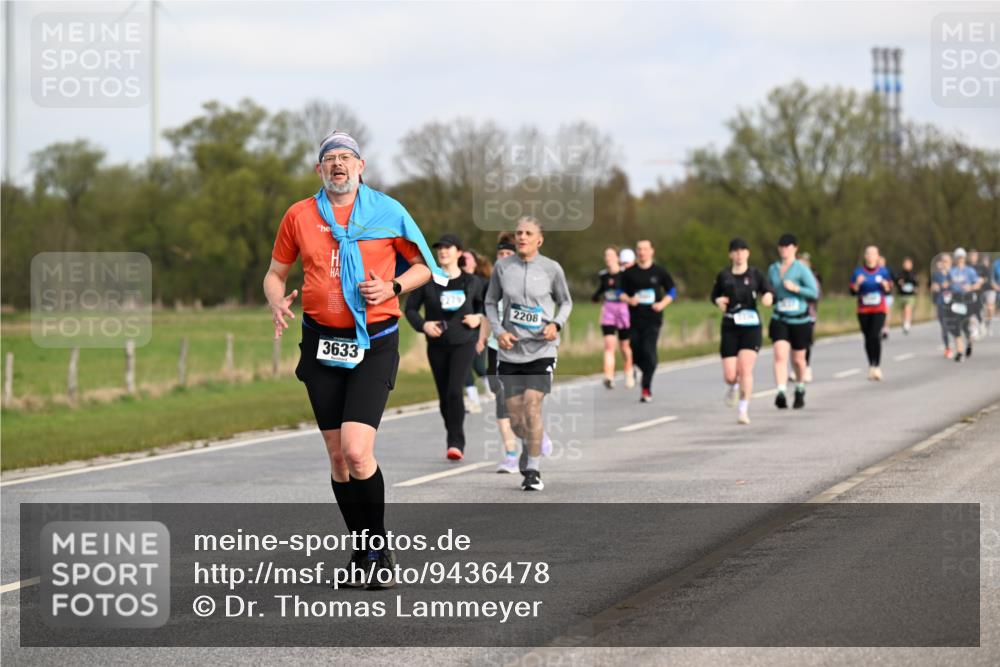 12.04.2026 - 45. Internationalen Wilhelmsburger Insellauf Dr. Thomas Lammeyer http://msf.ph/oto/9436478 12.04.2026 09:27:53 Laufen 2208, 3633 meine-sportfotos.de