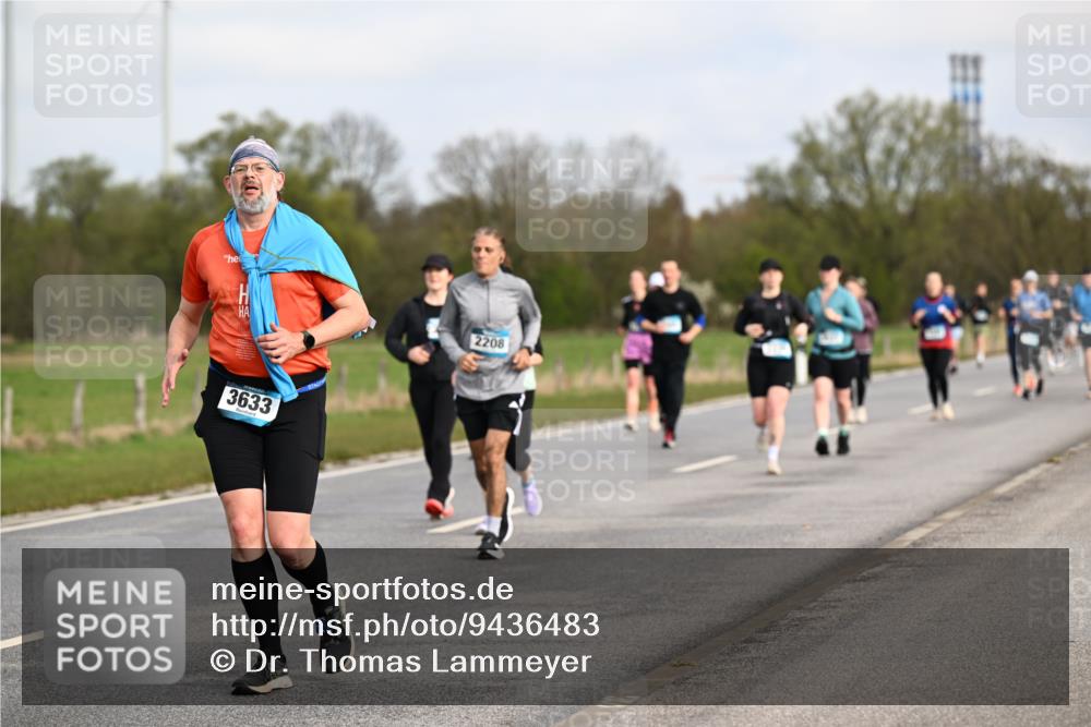 12.04.2026 - 45. Internationalen Wilhelmsburger Insellauf Dr. Thomas Lammeyer http://msf.ph/oto/9436483 12.04.2026 09:27:54 Laufen 3633, 2208 meine-sportfotos.de