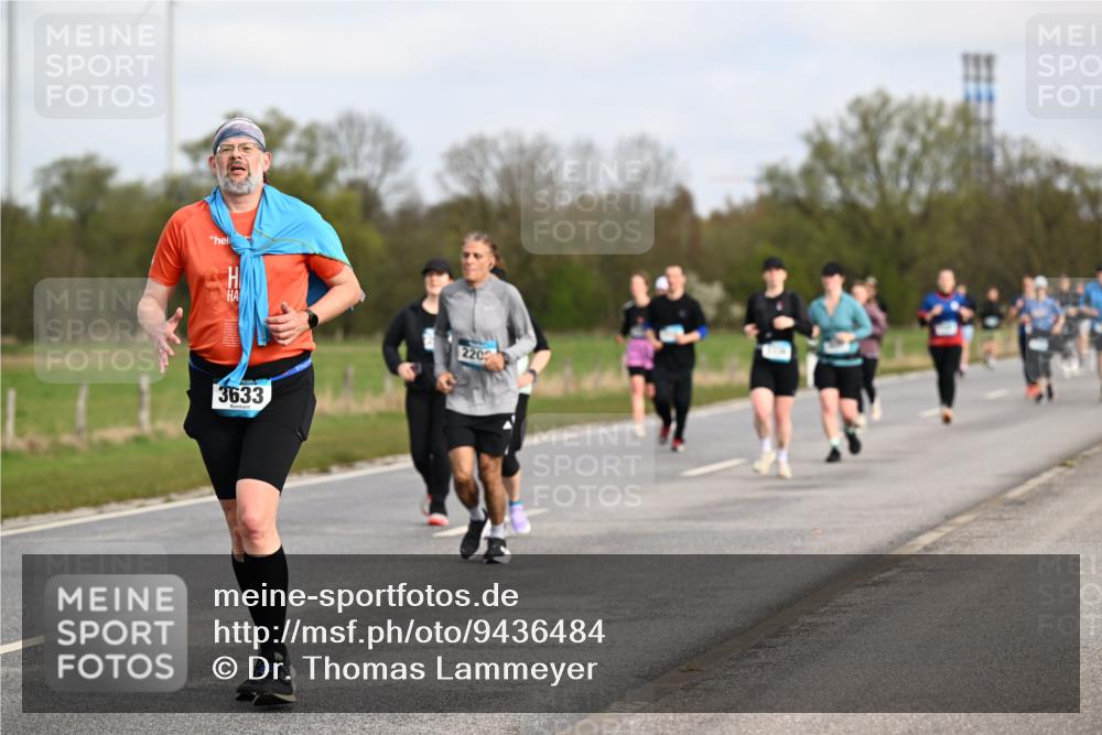 12.04.2026 - 45. Internationalen Wilhelmsburger Insellauf Dr. Thomas Lammeyer http://msf.ph/oto/9436484 12.04.2026 09:27:54 Laufen 2202, 3633 meine-sportfotos.de