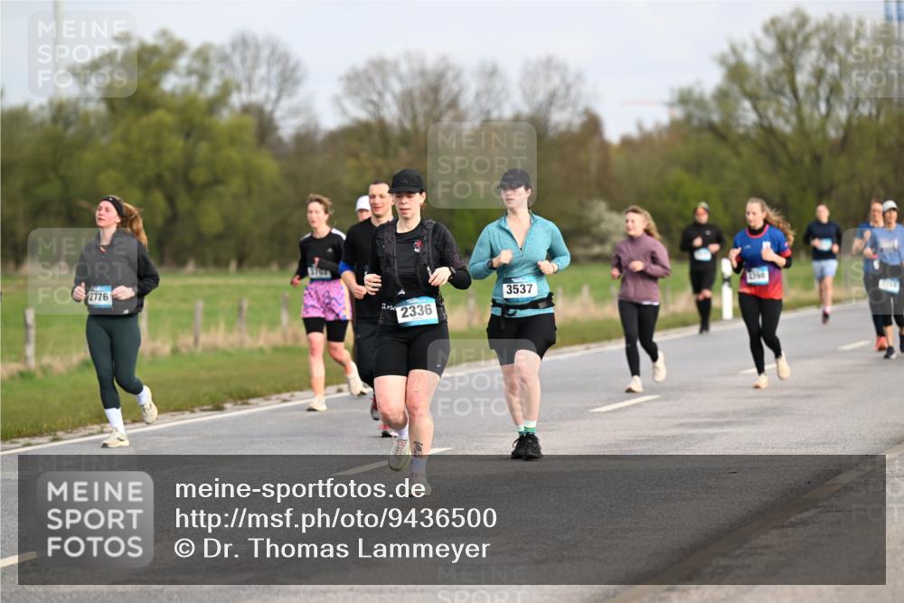 12.04.2026 - 45. Internationalen Wilhelmsburger Insellauf Dr. Thomas Lammeyer http://msf.ph/oto/9436500 12.04.2026 09:27:58 Laufen 2776, 2, 2336, 3537 meine-sportfotos.de